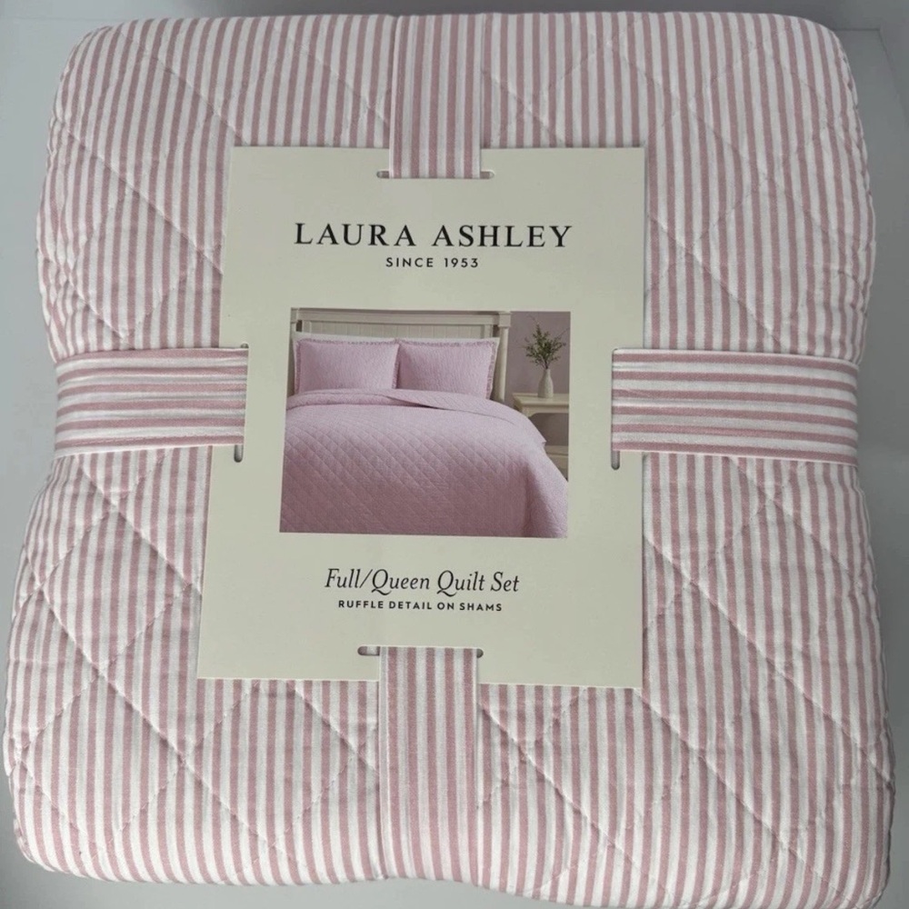 Laura Ashley ~ Full/Queen PINK Oxford Stripe Quilt/Sham Set ~ Reversible/Cotton